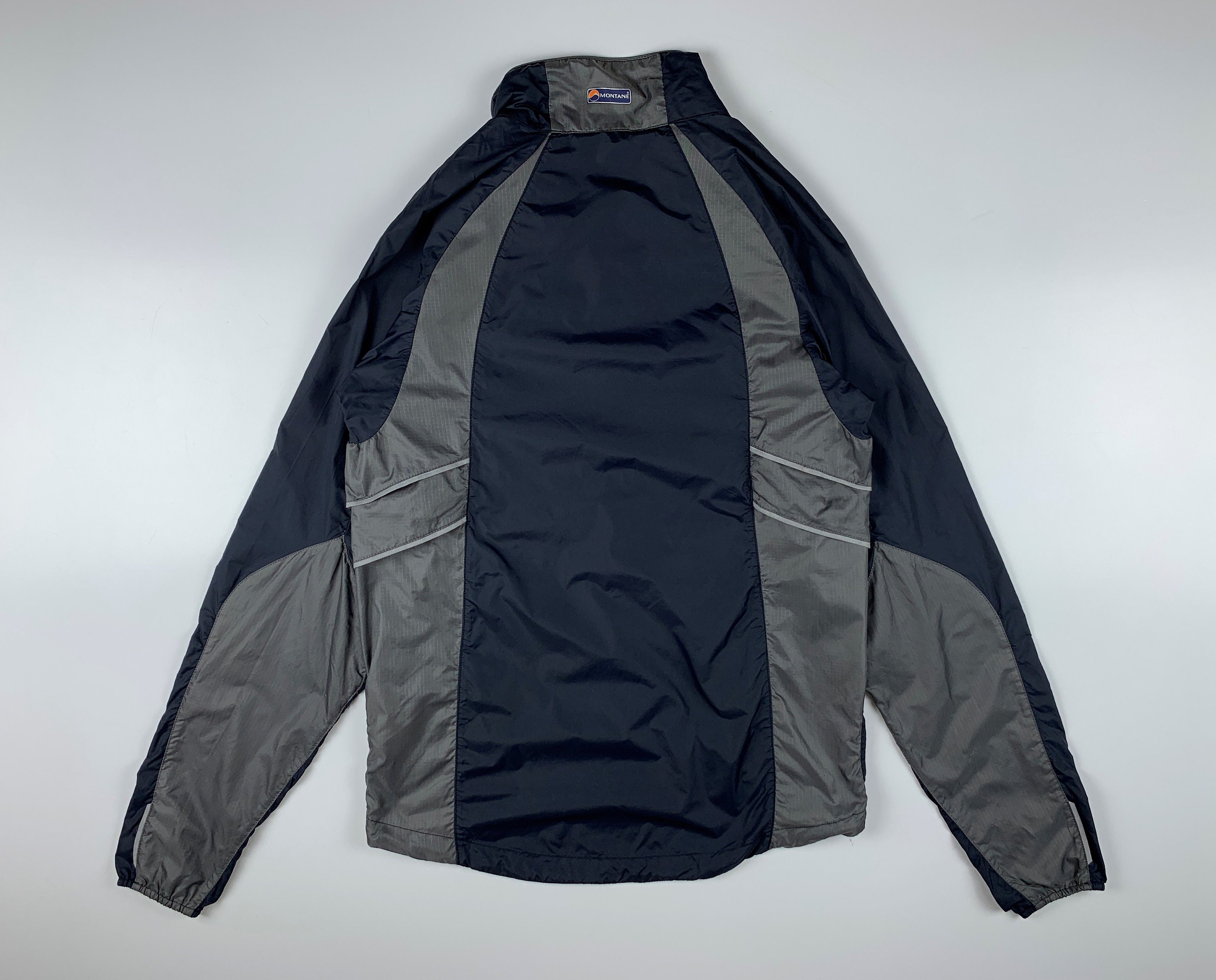 Men's Montane Pertex Microlight Nylon Jacket Size S Outdoor Men's Montane Pertex Microlight Nylon Jacket Size S Outdoor