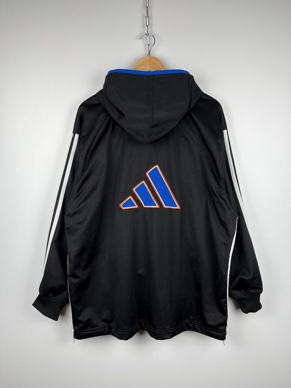 adidas back logo
