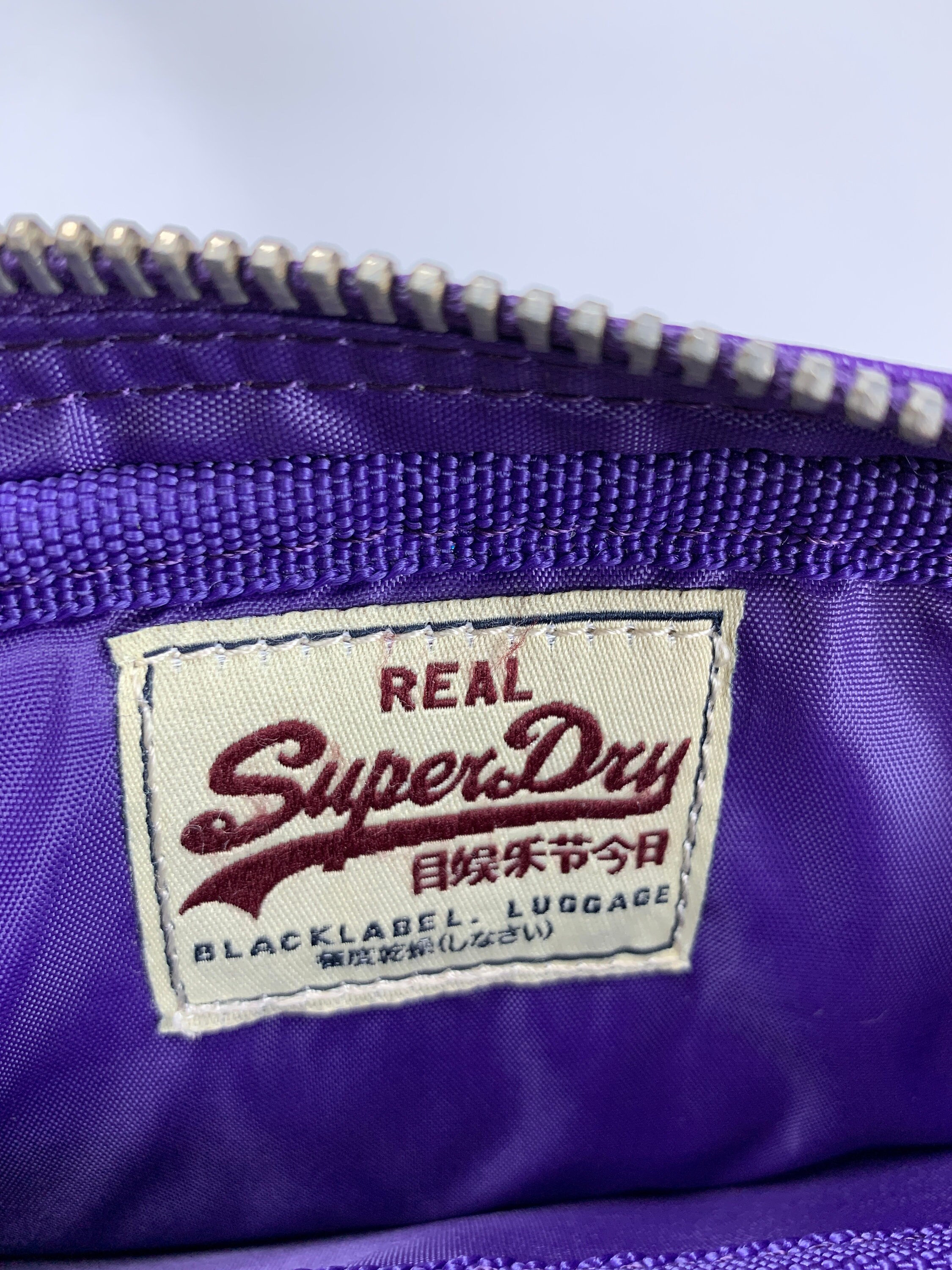 日本未入荷superdry 冒険魂Superdry メッセンジャーバッグ 日本未入荷 superdry 冒険魂 トートバッグ Canvas Graphic