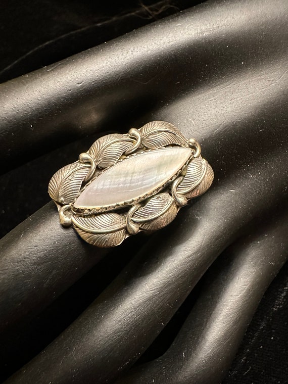 Native American Sterling MOP Ring - image 1