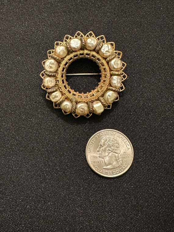 Miriam Haskell Pearl Brooch - image 3