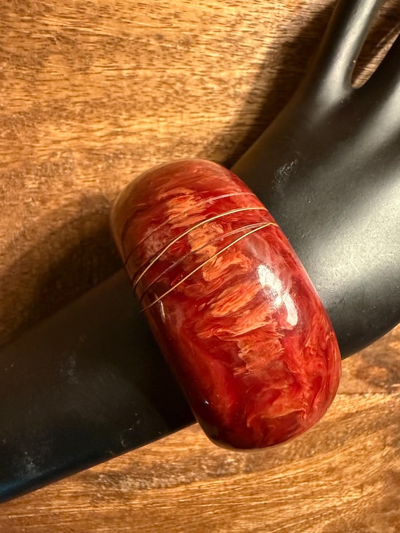Bakelite Cuff Bracelet - image 2
