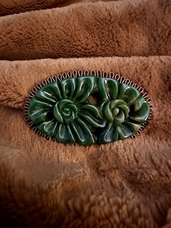 Bakelite Brooch - image 3