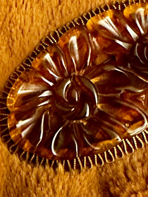 Bakelite Brooch - image 3