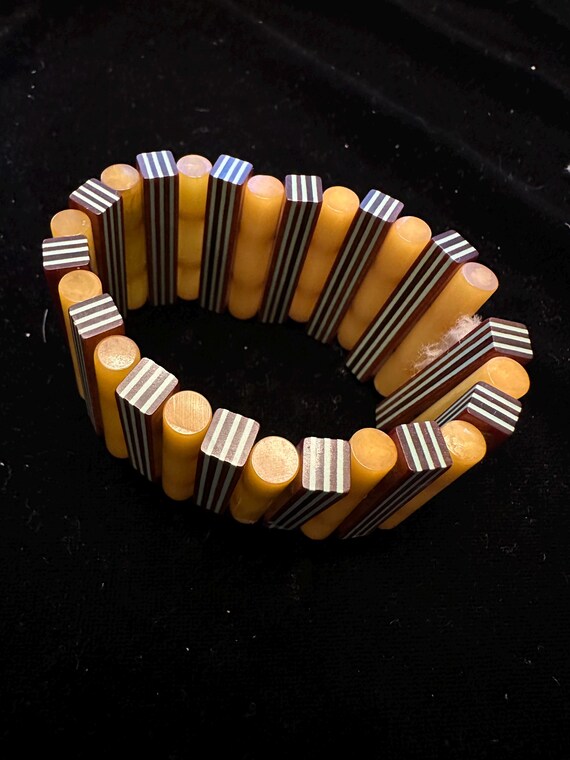 Bakelite Stretch Bangle - image 4
