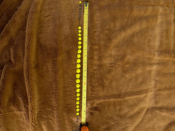 Vintage Chartreuse Glass Bead Choker Necklace - image 8