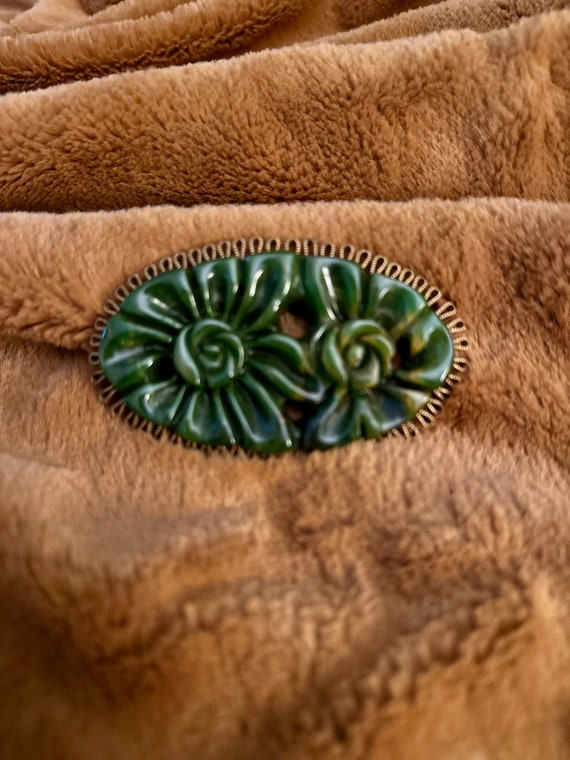 Bakelite Brooch - image 4