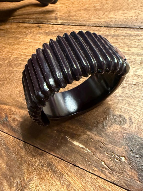 Ebony Black Plastic Bangle Bracelet: Runway Style - image 9