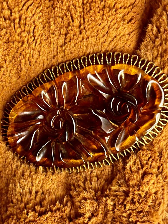 Bakelite Brooch - image 6