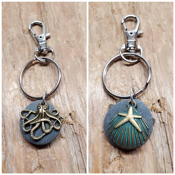 Keychain with octopus and clam shell charms. Lake Superior basalt stone. Ocean theme. Lake, beach.