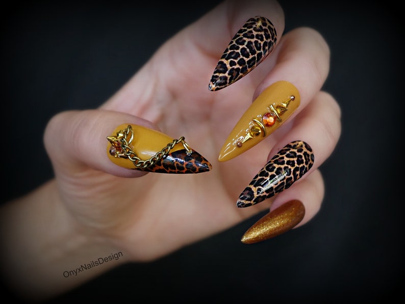 Leopard Print Nails Party nails Animal Print Nails image 0