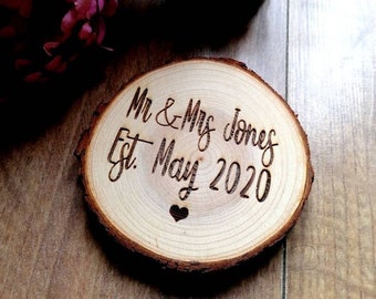 Engraved Wood Log Coaster: Personalised Rustic Wedding Table Decor