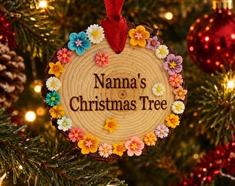 Engraved Wooden Grandma's Nanna's Christmas Ornament Decoration Log Slice: Personalised Keepsake