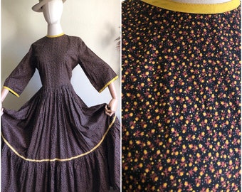 1970s Calico Prairie Dress | M