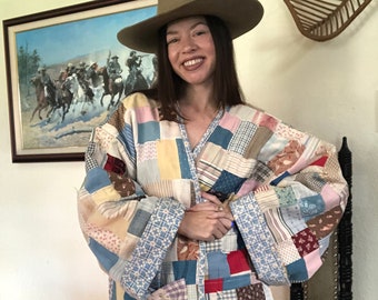 Lovey Dovies Feed-Sack Patchwork Quilt Coat | M/L
