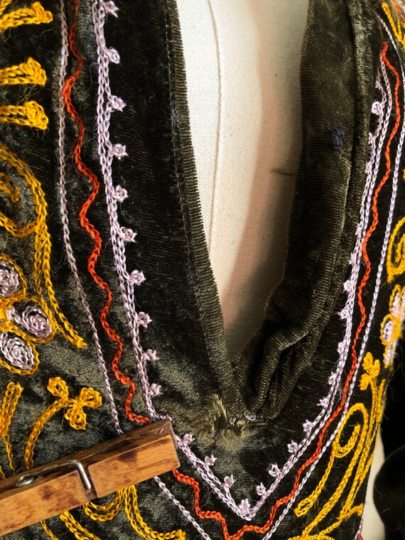 Magical 1970s Velvet Embroidered Indian Hooded Ka… - image 8