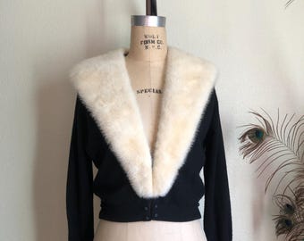 1950s Cashmere Cardigan w/ Ivory Pearl Mink Fur Collar by Bernhard Altmann | M-L