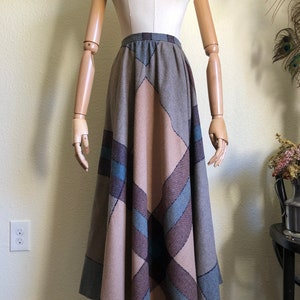 Vintage 1980s Plaid Wool Midi Skirt | M