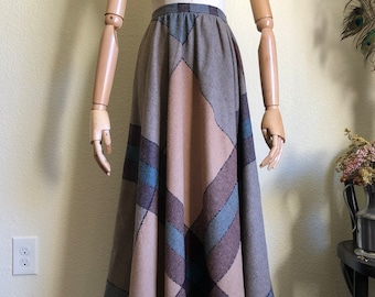 Vintage 1980s Plaid Wool Midi Skirt | M