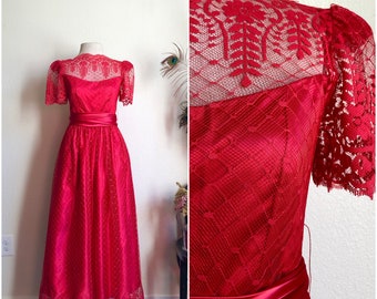 Romantic 1980's Red Lace Evening Dress | XS