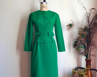 Dashing 1980's Emerald 2pc Skirt Set | XS/S