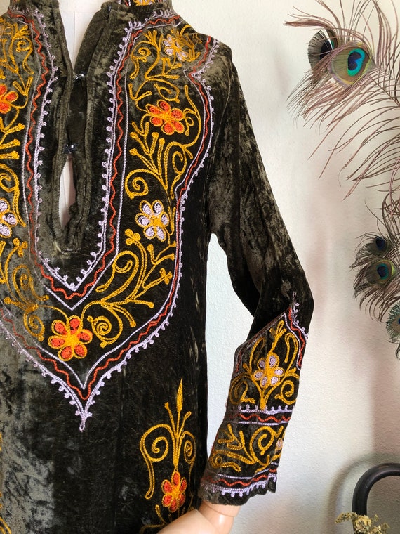 Magical 1970s Velvet Embroidered Indian Hooded Ka… - image 3