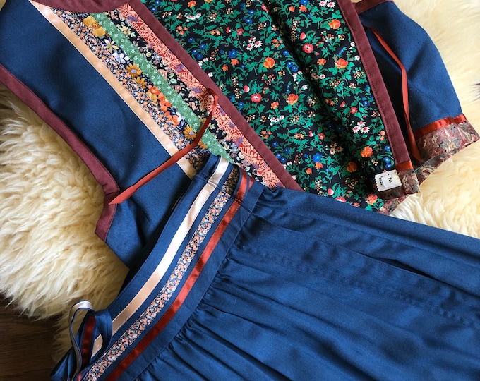 Featured listing image: 1970s Floral Prairie Folk Vest & Skirt Set | S