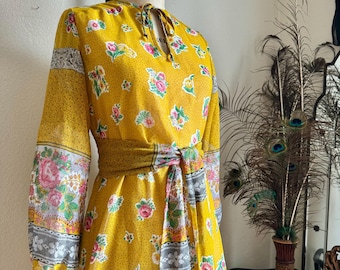 1970s Yellow Floral Boho Prairie Maxi Dress w/ Puff Sleeves, Matching Belt/Scarf, Cotton Voile | S/M