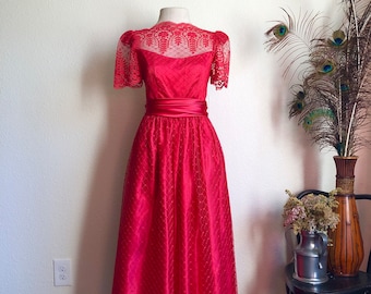 Romantic 1980's Red Lace Evening Dress | XS