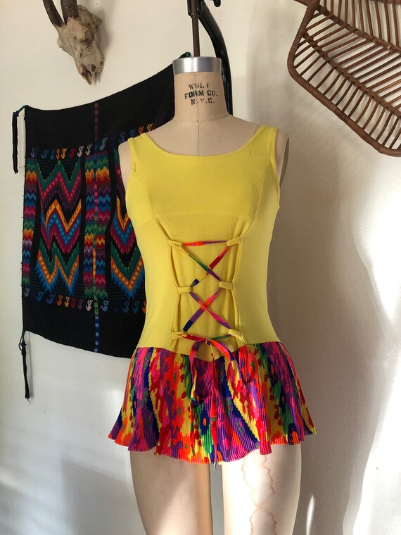 1960s Psychedelic Swinging Sixties Yellow 1 pc Sw… - image 3