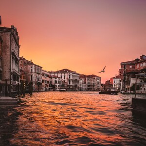 Italy Wall Art // Venice // Sunset //Travel Wall Art // Living Room Decor // Italy Print // Italian Decor// Digital Download