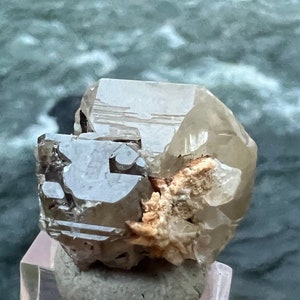 Außergewöhnlich Edelstein Cerussit Kristall aus Marokko • 29 Gramm Leuchtet im Schwarzlicht UV-reaktiv Les Dalles Mine Midbladen Rare Marokkanisch