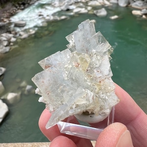 Ventagli angelici di barite blu con pirite dal Marocco • 27 grammi • Grappolo di cristallo di barite blu marocchino con ventagli spessi cristallo di barite gemma