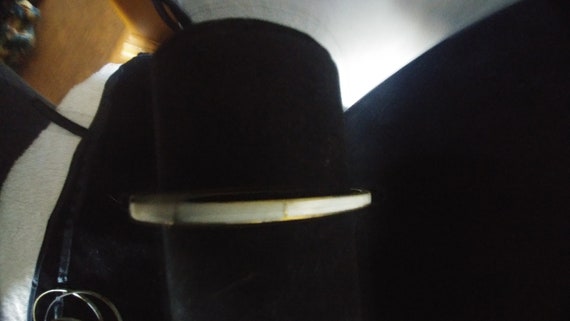 Small MOP/Shell Inlay Bangle Bracelet - image 1