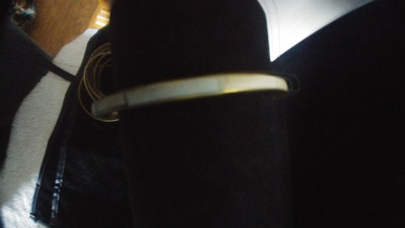 Small MOP/Shell Inlay Bangle Bracelet - image 3