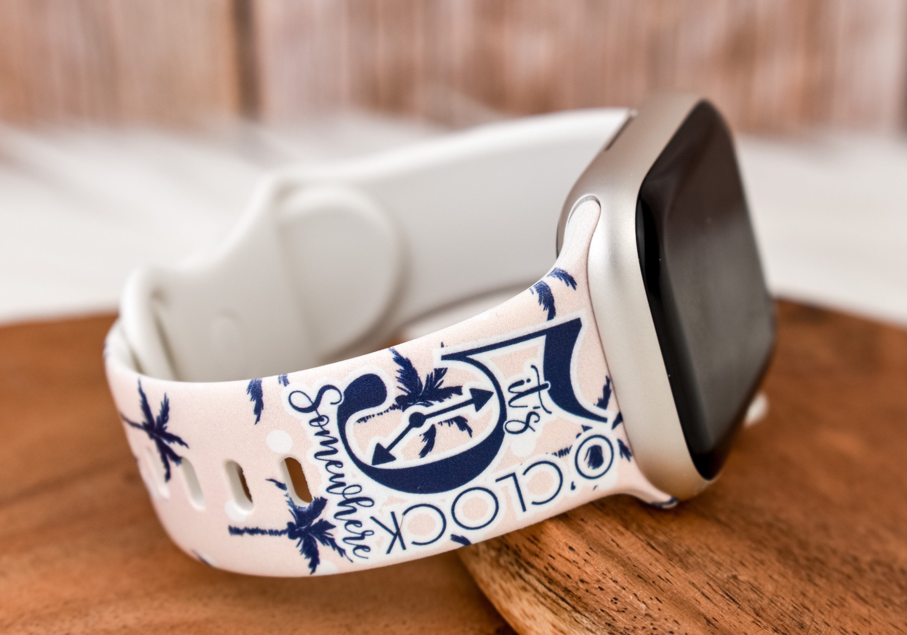 Pendant Wearing Apple Watch On Lanyard Phone Necklace With Lanyard