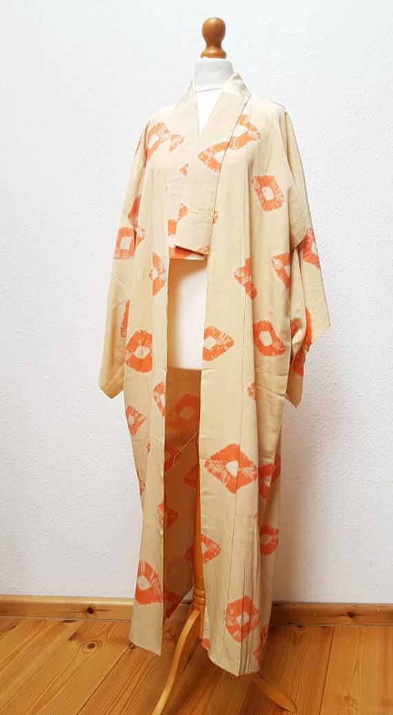 cream yellow Kimono robe with orange Shibori tie-… - image 2