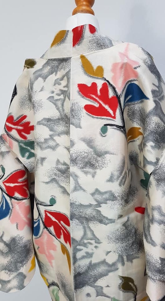 multi color white colorful leaf pattern Kimono ja… - image 7