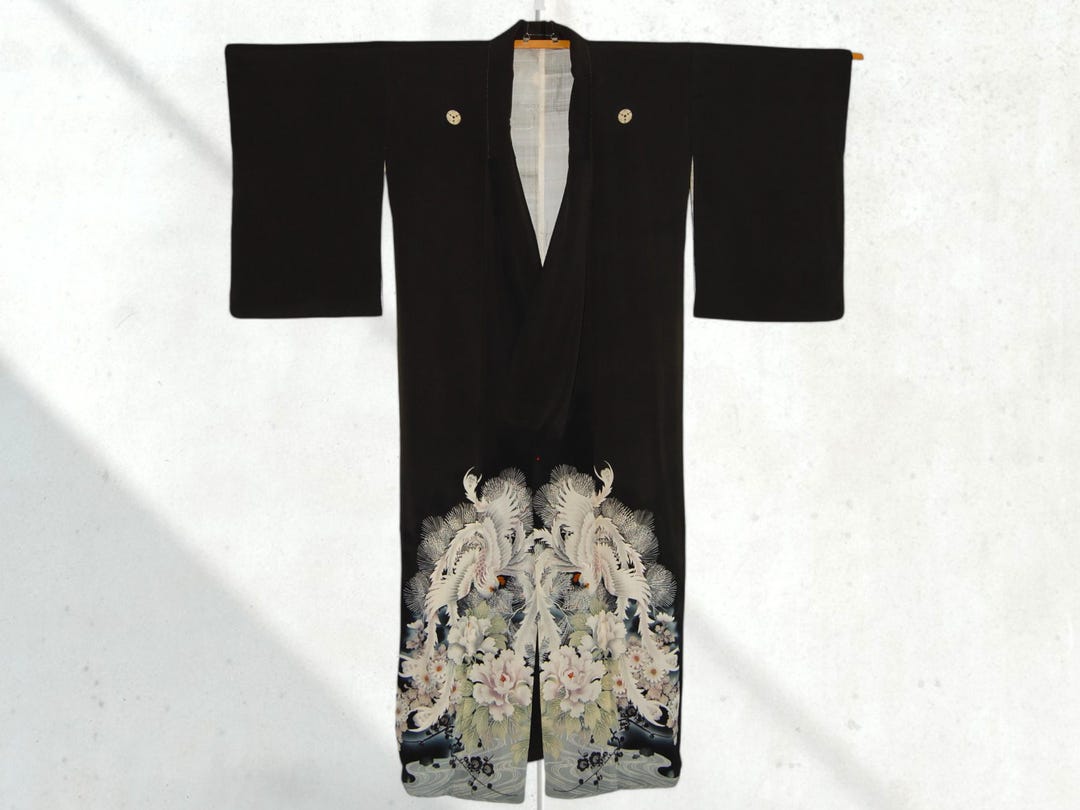 1920s Antique Silk Black Kimono Robe 鳳凰 Chinese Phoenix Motif ...
