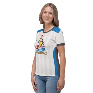 Gloria Gym Challenger Sword and Shield Women's T-Shirt image 3