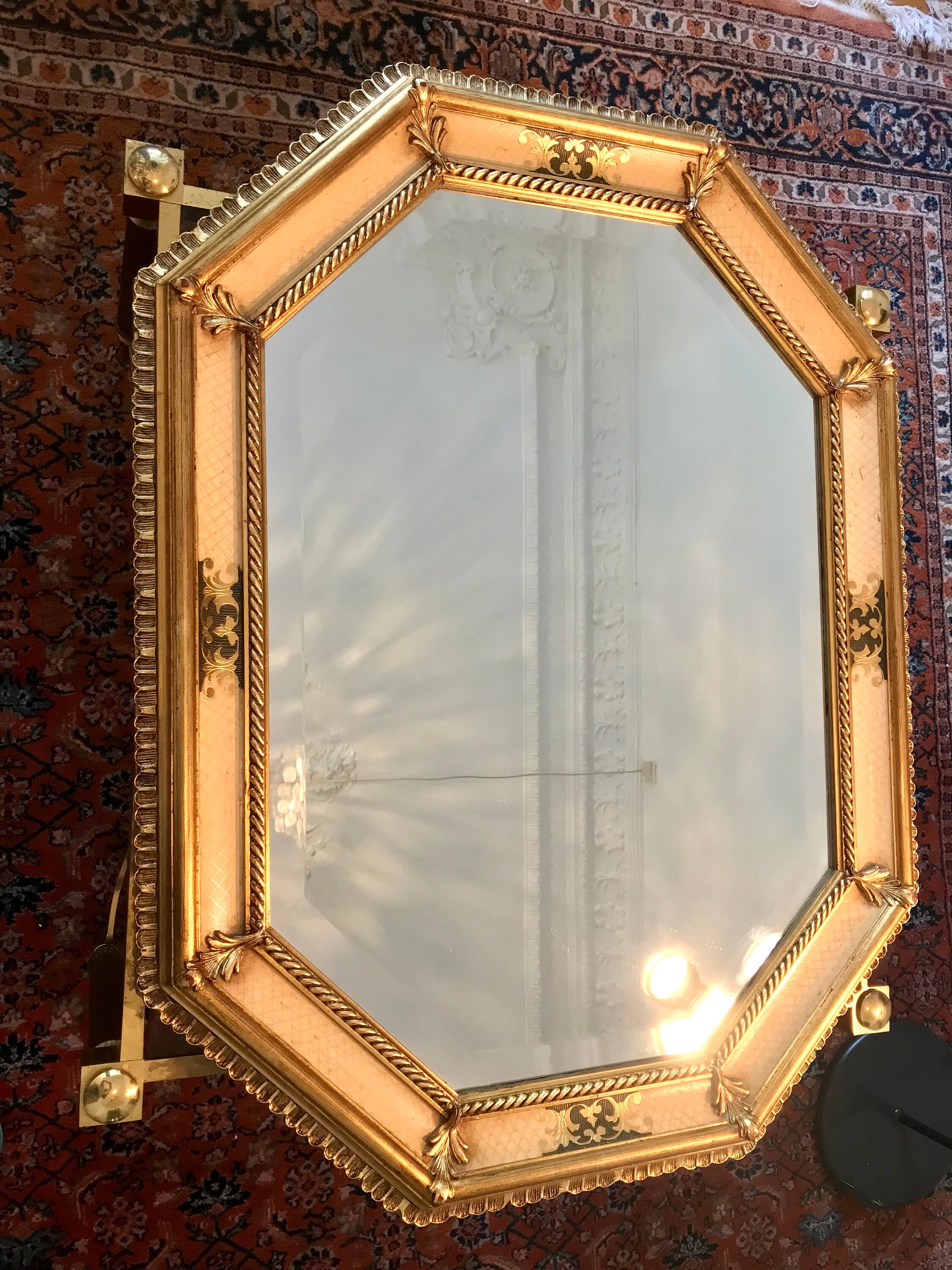 バロック様式 古い大きな鏡