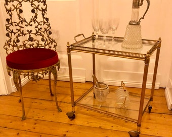 Neoclassical fine elegant French brass bar cart with 2 shelves/removable serving tray. Art Deco style.