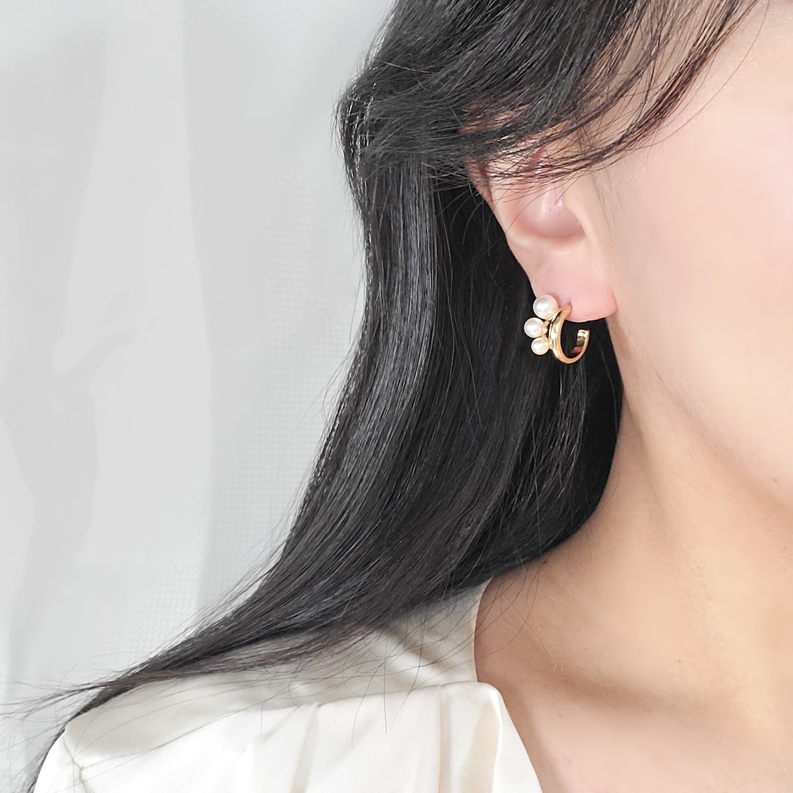 Korean hoop Earrings gold pearl hoop pearl round earrings | Etsy