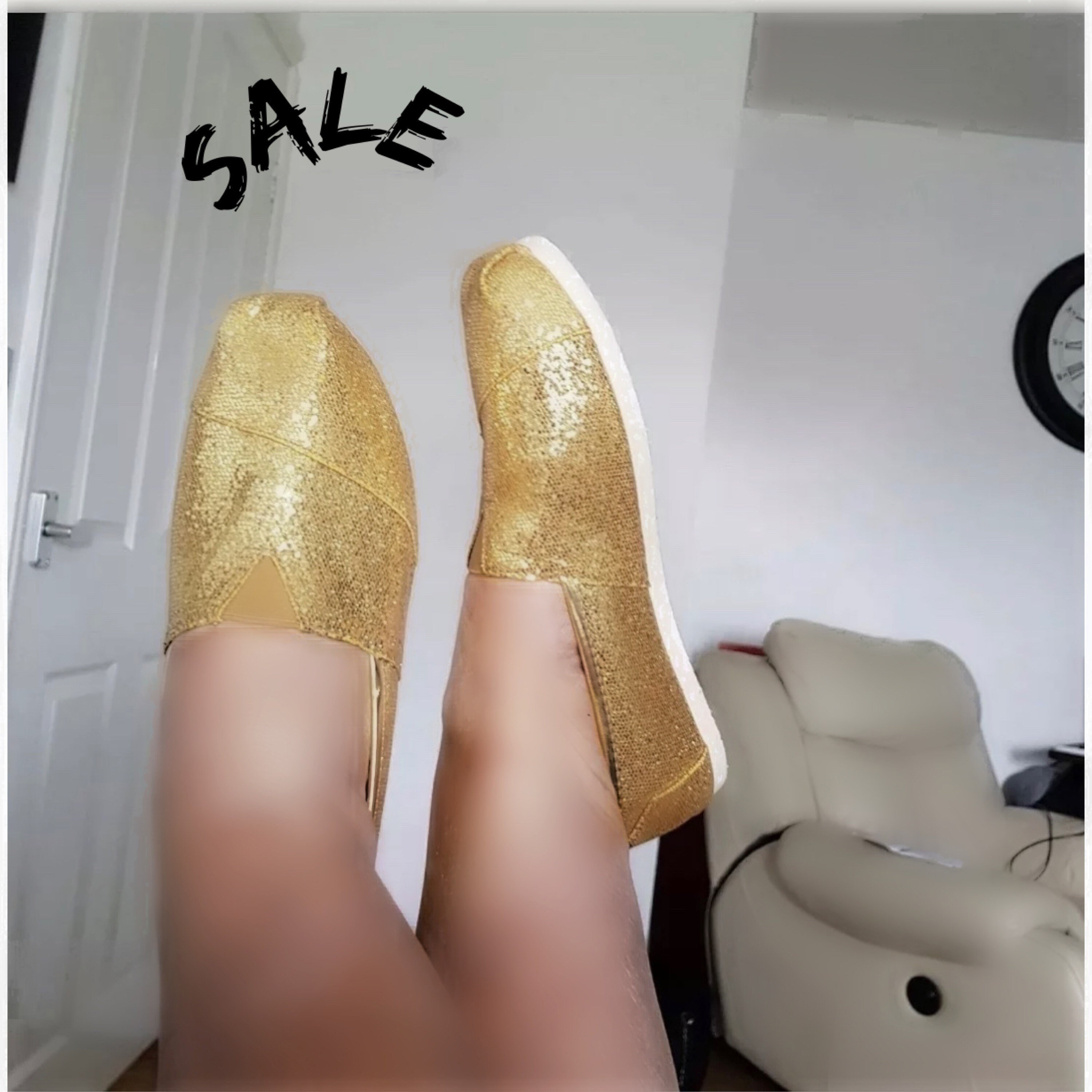 ladies glitter flat shoes