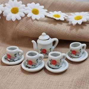 Miniature ceramic teaset.