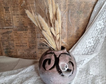 アマンダ・リズナーによる手作り陶器の花瓶 - Etsy 日本
