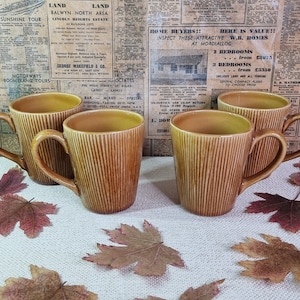 Lovely set of 4 brown ceramic coffee mugs. Vintage 1990s