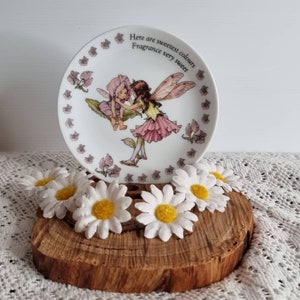 Cicely Mary Barker. The sweet pea fairies 12cm collectors plate.