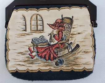 Vintage fabric clutch.