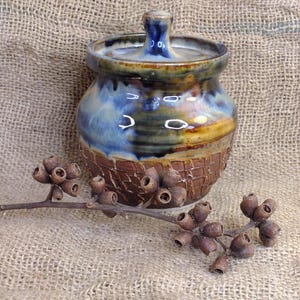 Studio Pottery Sugar Bowl With Lid. Hand Thrown Pottery.